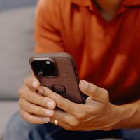 Peak Design Mobile Everyday Case für iPhone 15 - Redwood