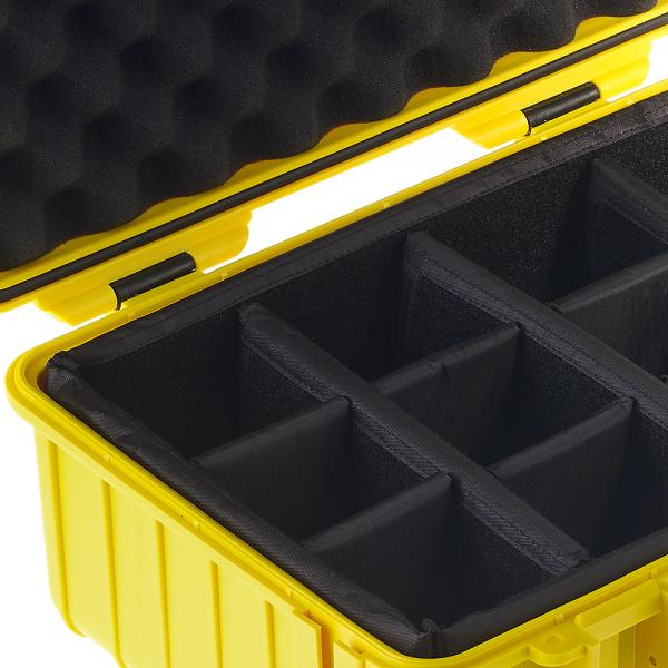 B&amp;W Outdoor Case 5000 yellow