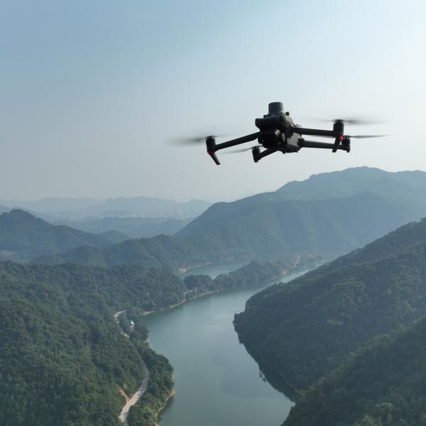 DJI Mavic 3 Multispectral inkl. 2 Year Care Basic